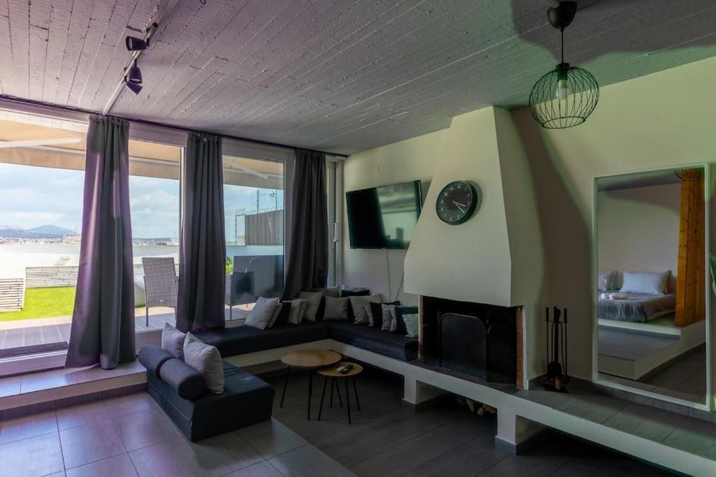 Deko Penthouse Suite Thessaloniki Exterior photo