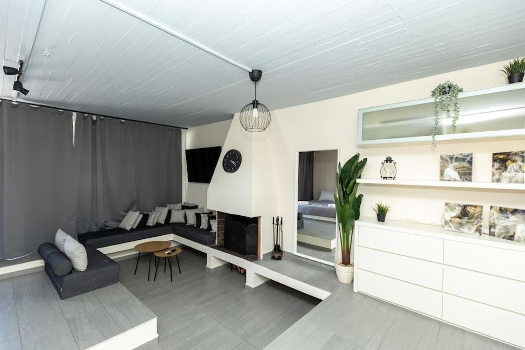 Deko Penthouse Suite Thessaloniki Exterior photo